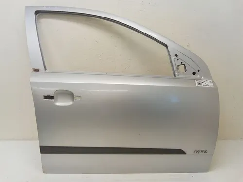 0437 Opel Astra H Front door