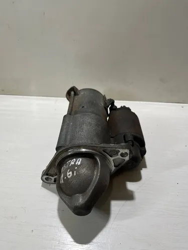 55556092 Opel Astra H Starter motor