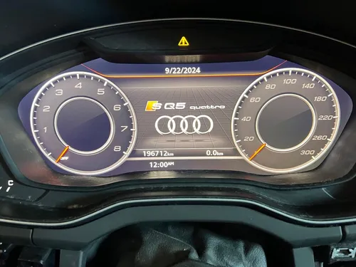8W5920890D Audi Q5 SQ5 Speedometer (instrument cluster)