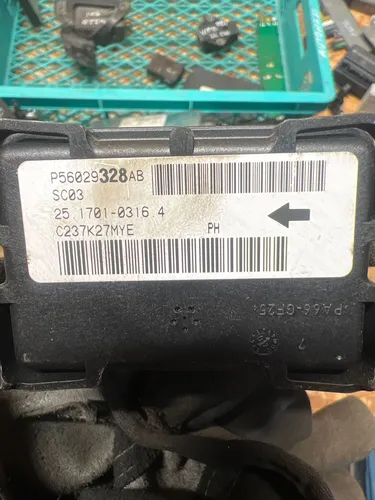 P56029328AB Chrysler 300 - 300C ESP acceleration yaw rate sensor