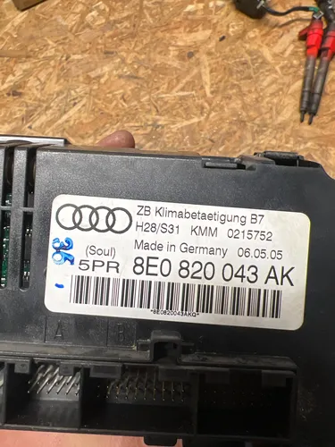 8E0820043AK Audi A4 S4 B7 8E 8H Climate control unit