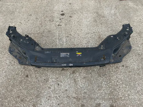 31201211 Volvo V70 Radiator support slam panel