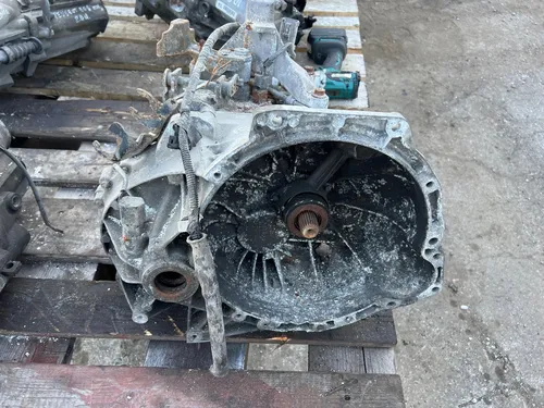 XS4R7F096 Ford Transit -  Tourneo Connect Manual 5 speed gearbox