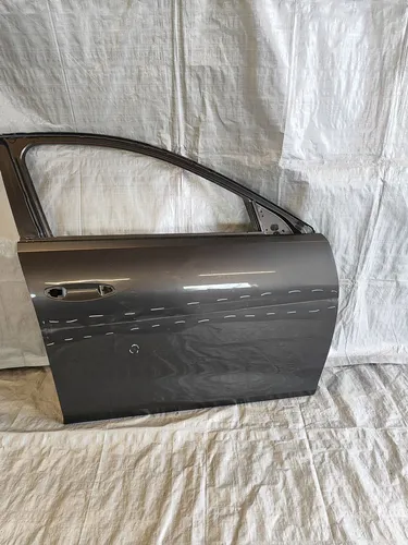307805D02 Opel Astra L Front door