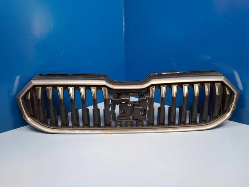 3P0853653 Skoda Superb B9 Front bumper upper radiator grill