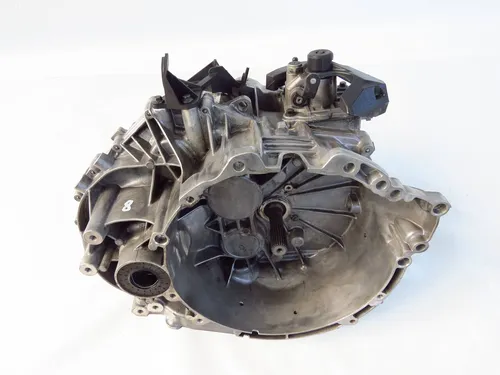FU1R7002AEA Volvo V40 Cross country Manual 6 speed gearbox