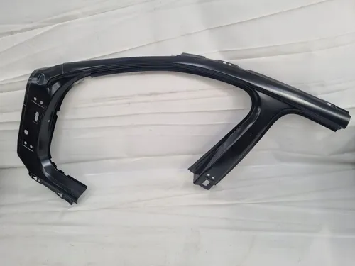 31386182 Volvo S90, V90 Sill