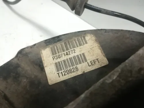 P30714272 Volvo S60 Front wheel hub spindle knuckle