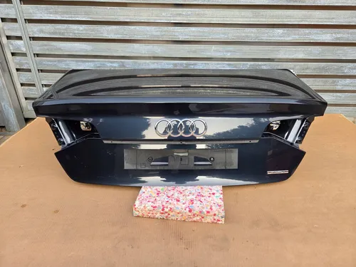 LX5R Audi A8 S8 D4 4H Tailgate/trunk/boot lid