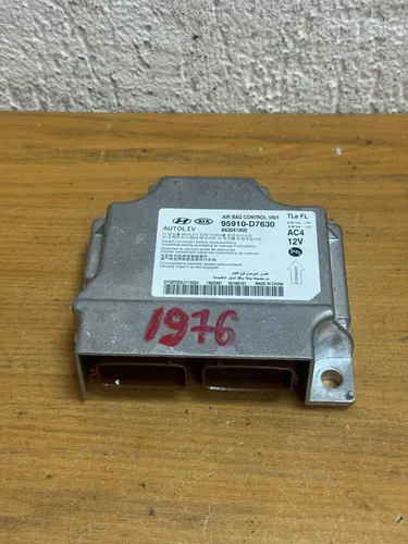 95910D7630 Hyundai Tucson TL Airbag control unit/module