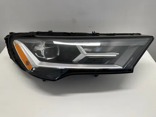 11563060000 Audi Q7 4M Headlight/headlamp