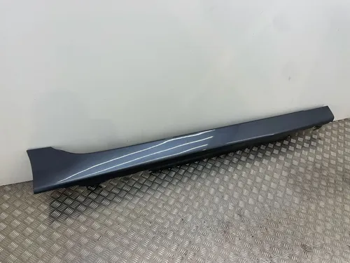 BMW 2 F45 Sill