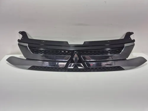7450B308 Mitsubishi Outlander Front grill