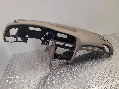 8K1857041 Audi A4 S4 B8 8K Dashboard