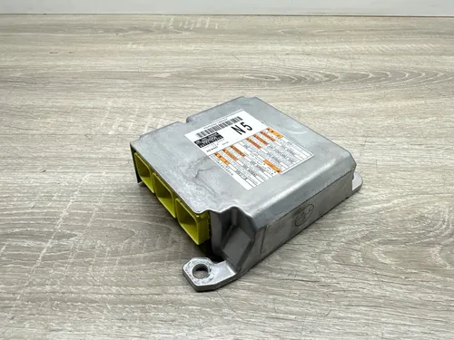 8917042A60 Toyota RAV 4 (XA50) Airbag control unit/module