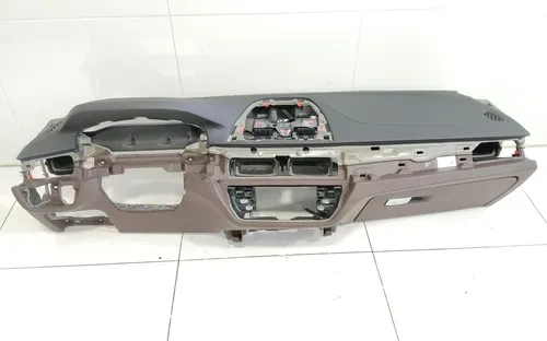 683291307 BMW 5 G30 G31 G38 Dashboard
