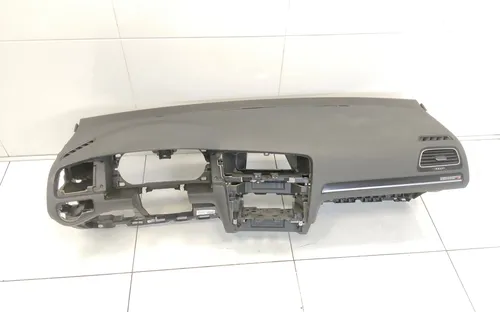 5G2857181 Volkswagen Golf VII Dashboard