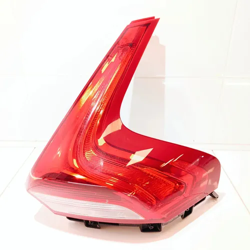 31283340 Volvo V40 Cross country Rear/tail lights