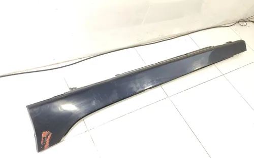 BMW 2 F45 Sill