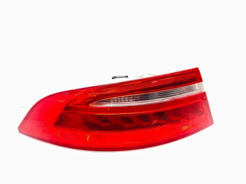 19733701 Jaguar XE Rear/tail lights
