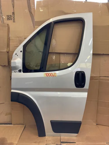 1371971080 Citroen Jumper Front door
