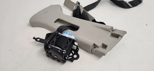 1085479 Mazda 6 Front seatbelt
