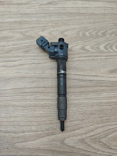 31405404 Volvo XC70 Fuel injector