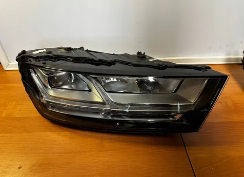 4M0941034 Audi Q7 4M Headlight/headlamp