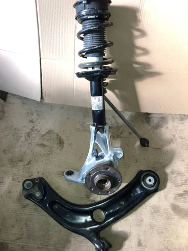 8Y0413031Q Audi A3 8Y Front shock absorber/damper