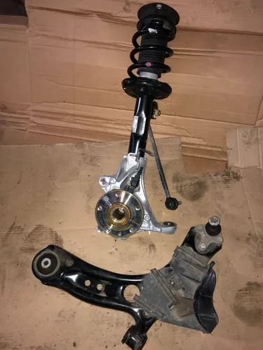 8Y0413031Q Audi A3 8Y Front shock absorber/damper