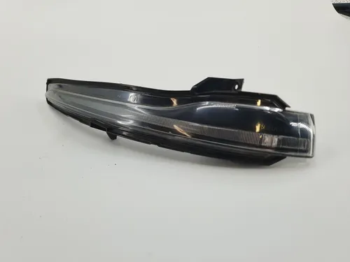 Mercedes-Benz C W205 Mirror indicator light
