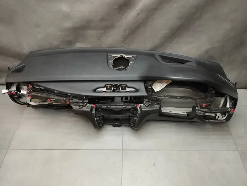 7268542 BMW X5 F15 Dashboard
