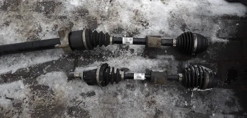 8643364 BMW 2 F45 Front driveshaft