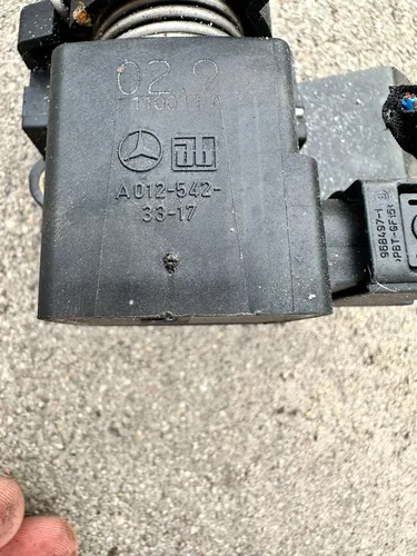 A012542 Mercedes-Benz E W210 Throttle position sensor
