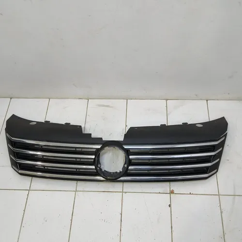 3AA853653 Volkswagen PASSAT B7 Front grill