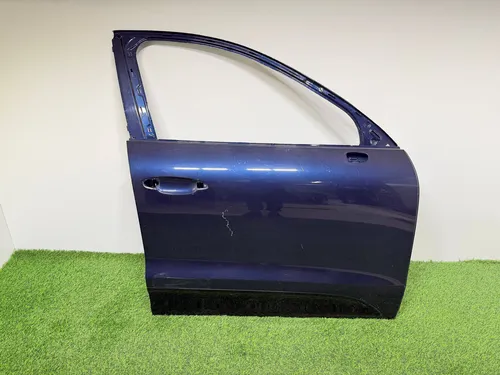 95B831022B Porsche Macan (95B) Front door