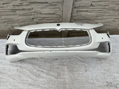 670010937 Maserati Ghibli Front bumper