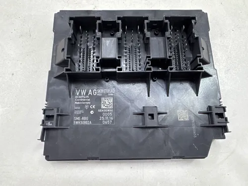 5K0937085AD Volkswagen Caddy Comfort/convenience module