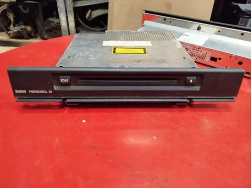 6933702 BMW 5 E39 Radio/CD/DVD/GPS head unit