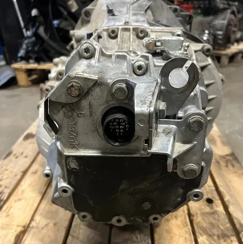 01J301383T Audi A4 S4 B7 8E 8H Automatic gearbox