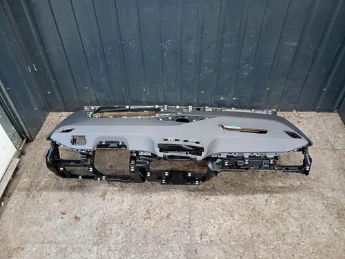 10b857003 Volkswagen ID.3 Dashboard