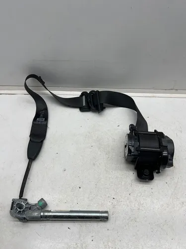 631763200F Jeep Compass Front seatbelt