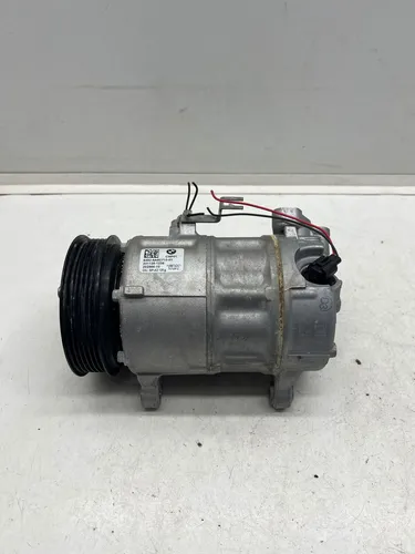 5A5C710 BMW X1 U11 Air conditioning (A/C) compressor (pump)