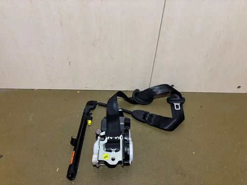 57H857705A Skoda Kodiaq II Front seatbelt