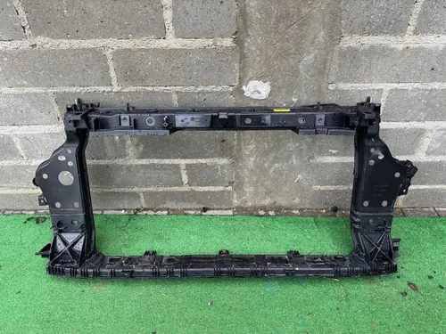 625000427R Renault Clio V Radiator support slam panel