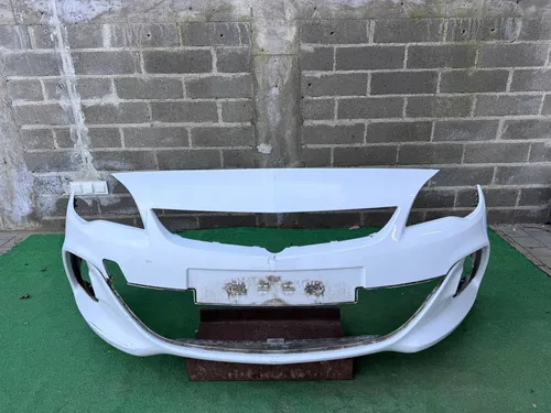 13462766 Opel Astra J Front bumper