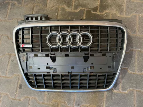 8E0853651M Audi A4 S4 B7 8E 8H Front grill