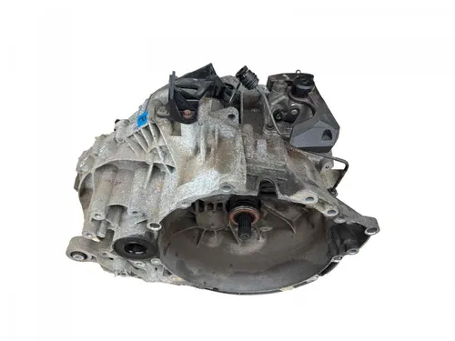36010297 Volvo V40 Cross country Manual 6 speed gearbox