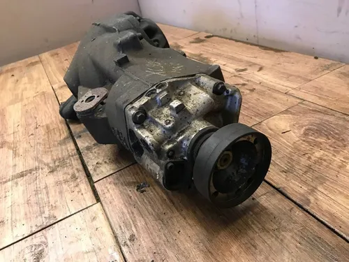 01023869 Volvo XC90 Rear differential