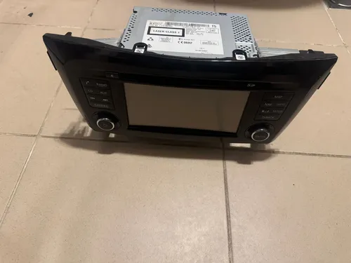 7513750230 Nissan Qashqai Screen/display/small screen